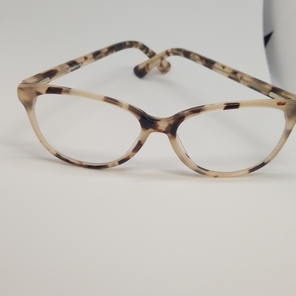 Prescription grade eyeglass frames 54-16-140